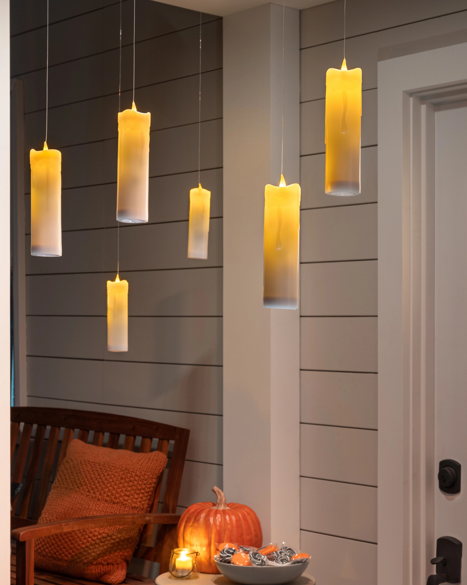 Conjunto de Velas Flutuantes Encantadoras ao Ar Livre